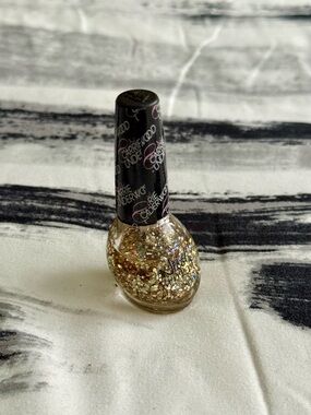 NWT OPI x Carrie Underwood Gold Nail Polish